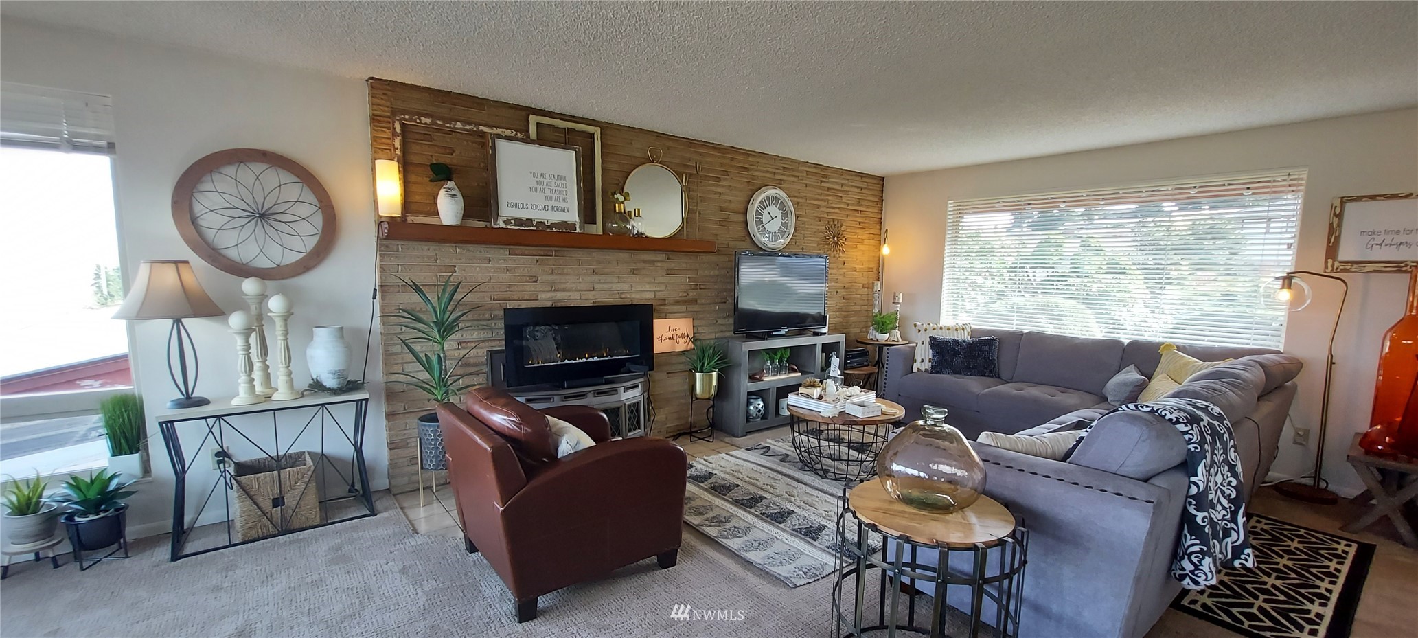 87 Monterey Drive Northeast Renton, WA 98056 - Photo 10 of 38