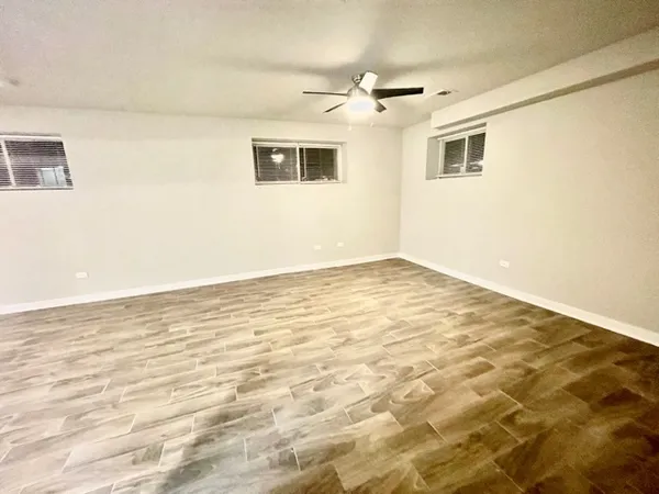 $2,400 | 1947 West Sunnyside Avenue, Unit GDN, Chicago, IL 60640