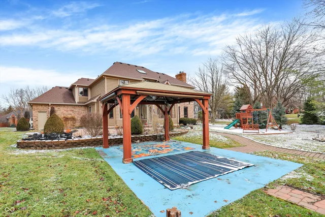 $625,000 | 8802 Worthington Court, Indianapolis, IN 46278