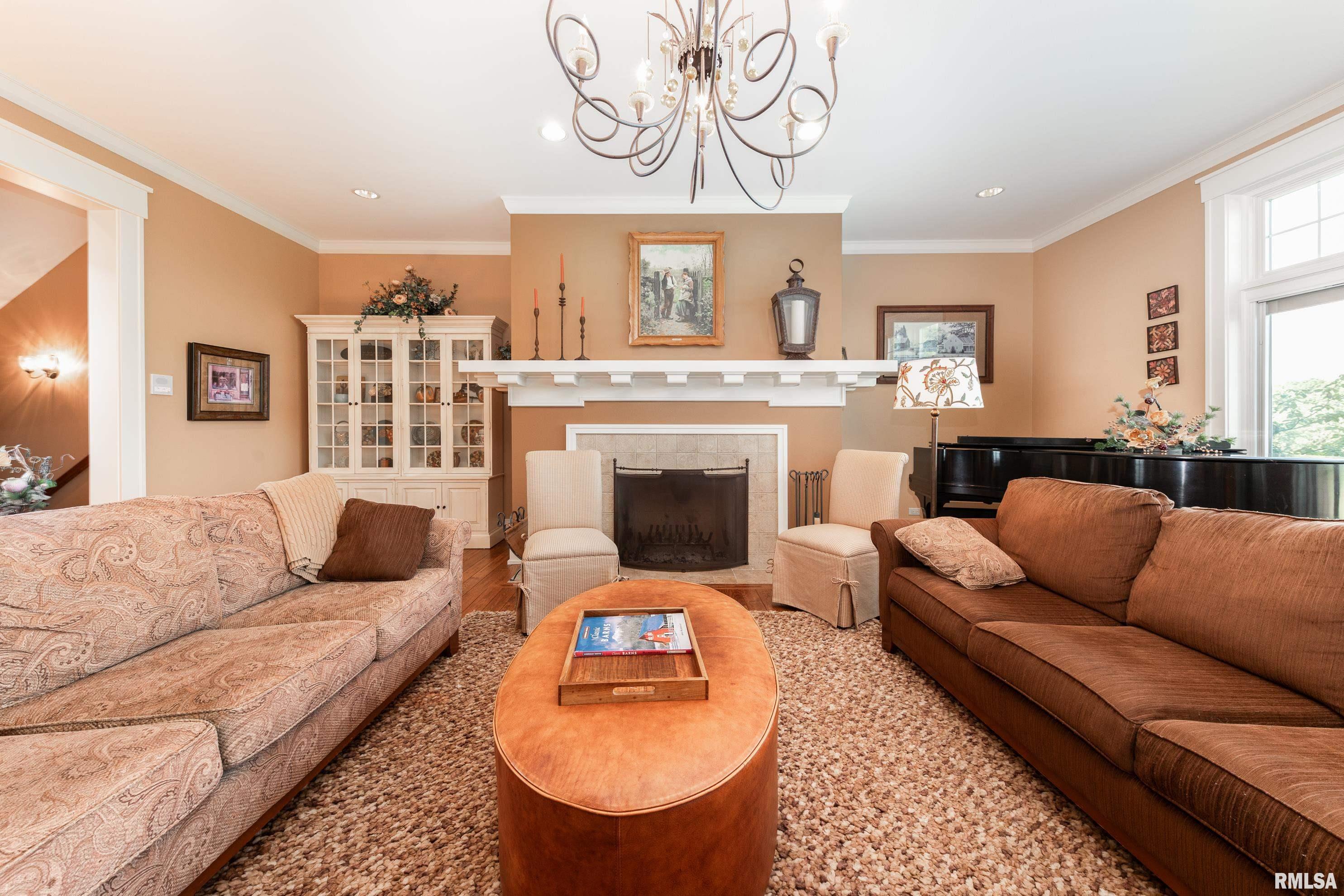 10643 North Bellview Road Orangeville, IL 61060 - Photo 12 of 86 Gallery Image 12