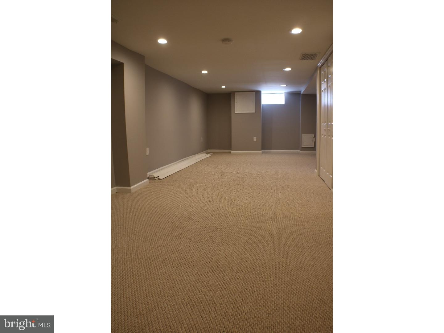 1355 Farrington Road Philadelphia, PA 19151 - Photo 14 of 14 Gallery Image 14