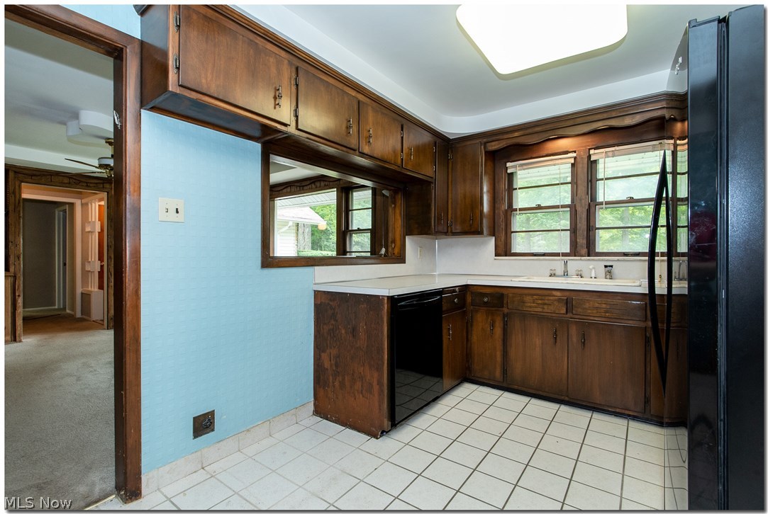 31791 Cedar Road Cleveland, OH 44124 - Photo 10 of 35 Gallery Image 10