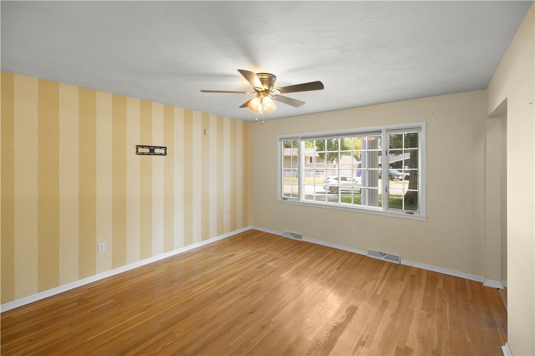 4103 Newcastle Drive Decatur, IL 62526 - Photo 5 of 26 Gallery Image 5