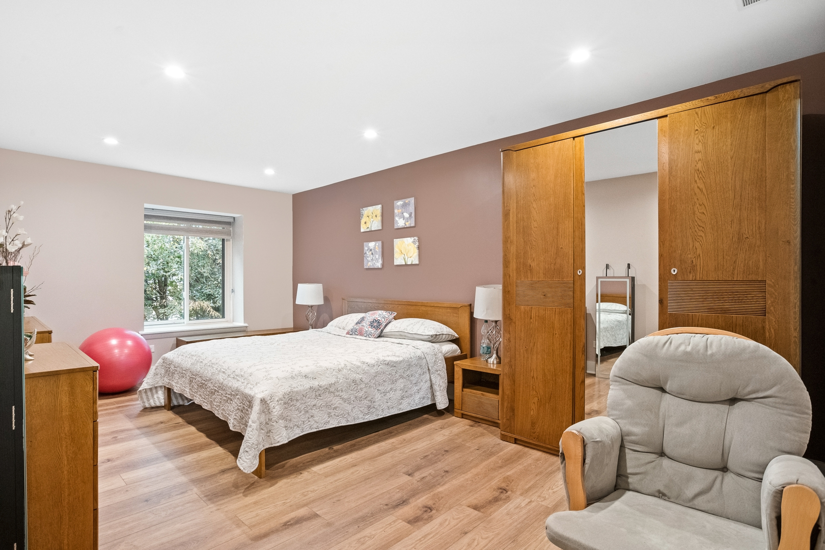 11141 E Road, Unit E Palos Hills, IL 60465 - Photo 15 of 31 Gallery Image 15
