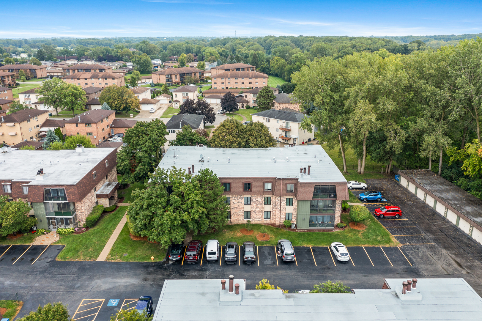 11141 E Road, Unit E Palos Hills, IL 60465 - Photo 2 of 31 Gallery Image 2