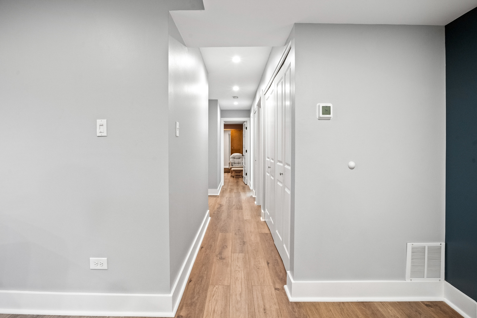11141 E Road, Unit E Palos Hills, IL 60465 - Photo 21 of 31 Gallery Image 21