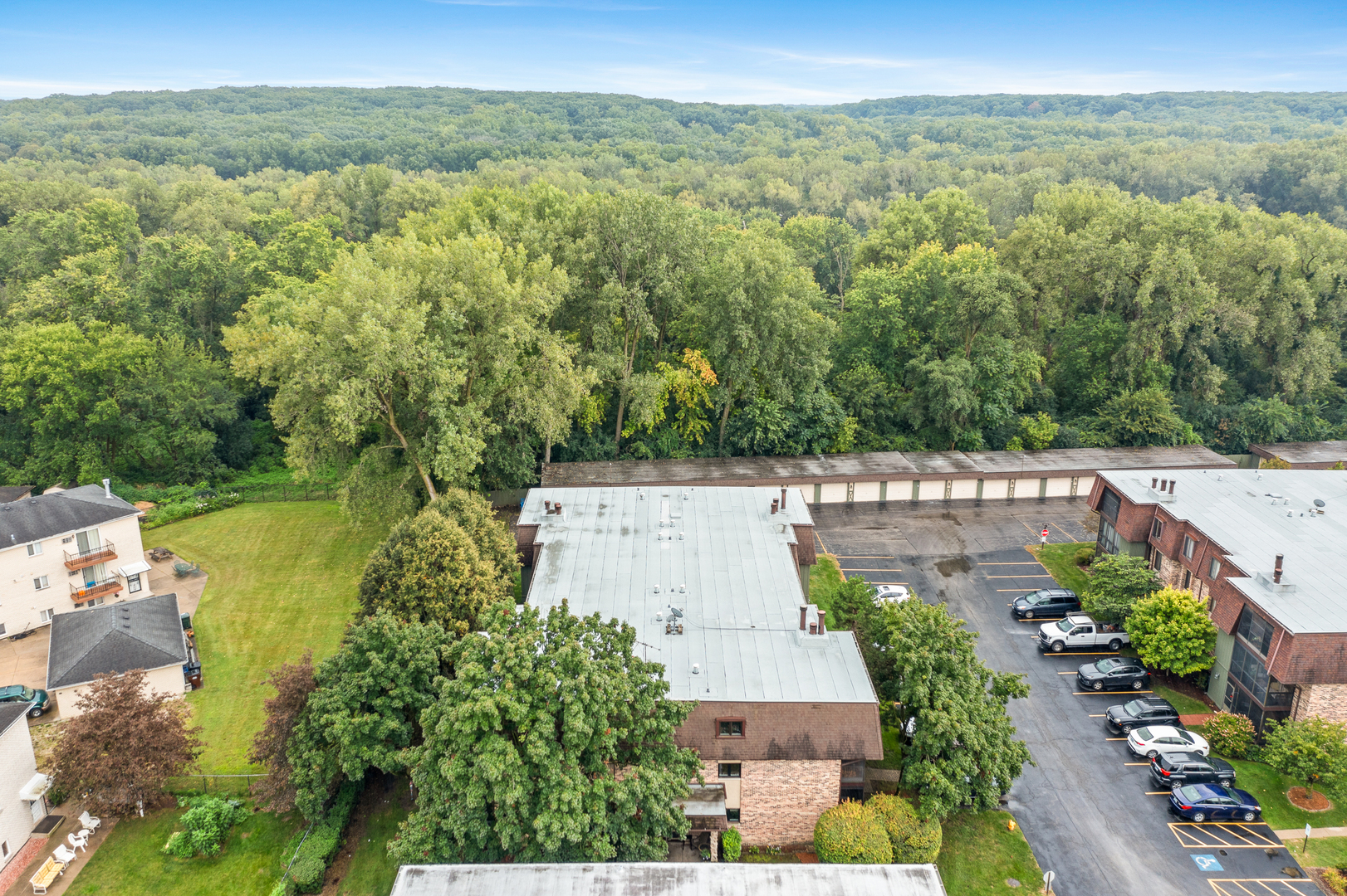 11141 E Road, Unit E Palos Hills, IL 60465 - Photo 28 of 31 Gallery Image 28