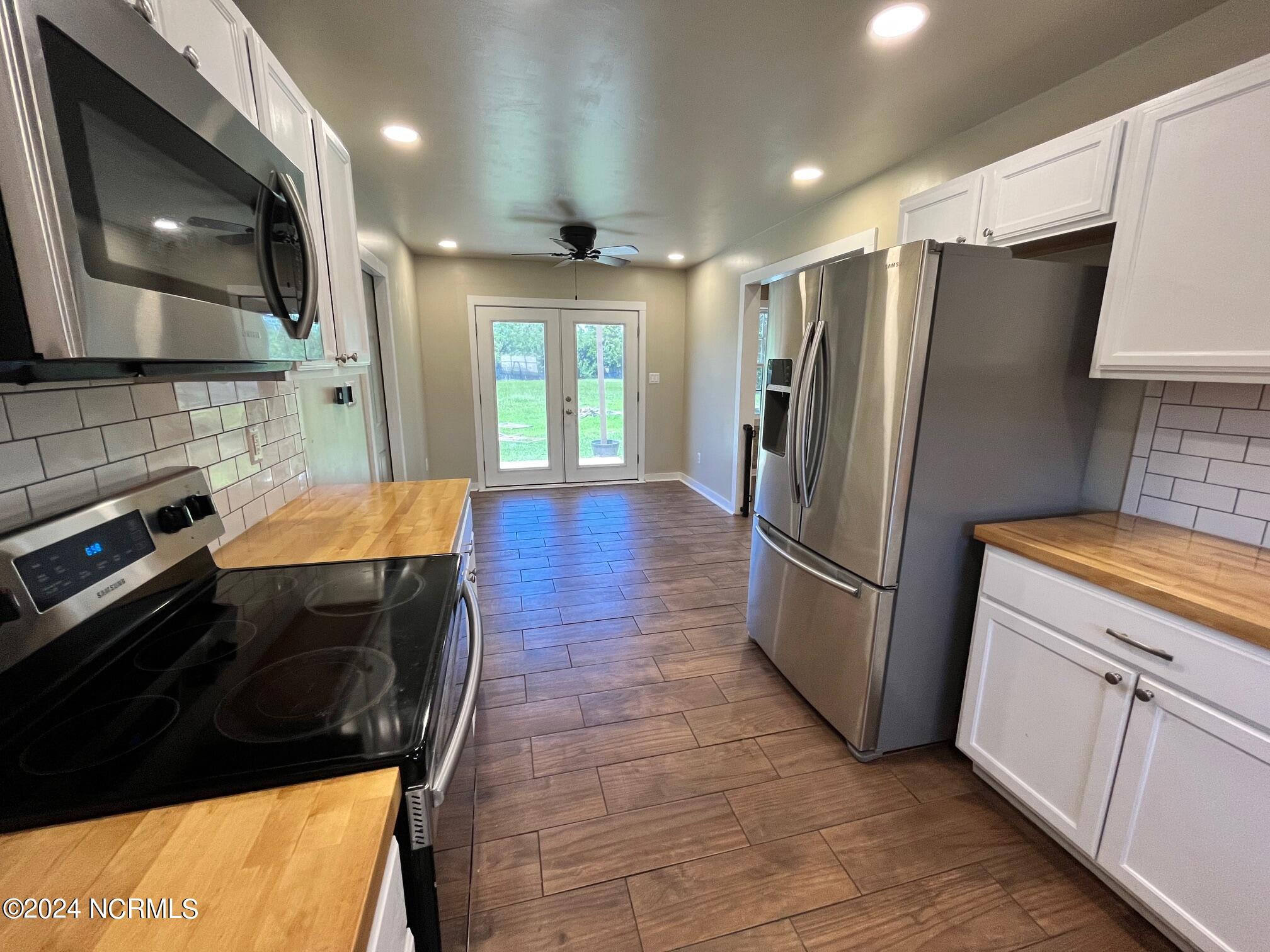 112 Jenna Rea Road Hubert, NC 28539 - Photo 21 of 25 IMG_5374