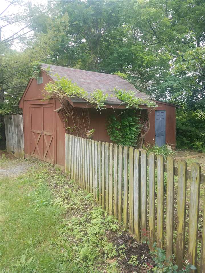 45 River Rdg Road Verona, VA 24482 - Photo 3 of 21 a backyard of a house with plants and tree