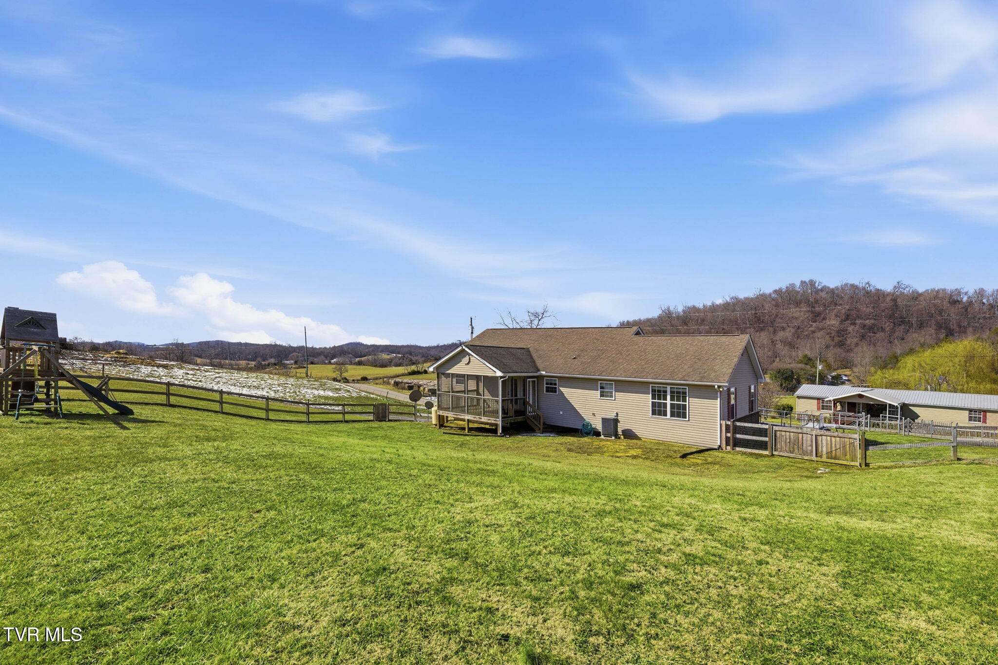 2087 Old Ducktown Road Limestone, TN 37681 - Photo 29 of 36 24-web-or-mls-2087 Old Ducktown Rd Limes