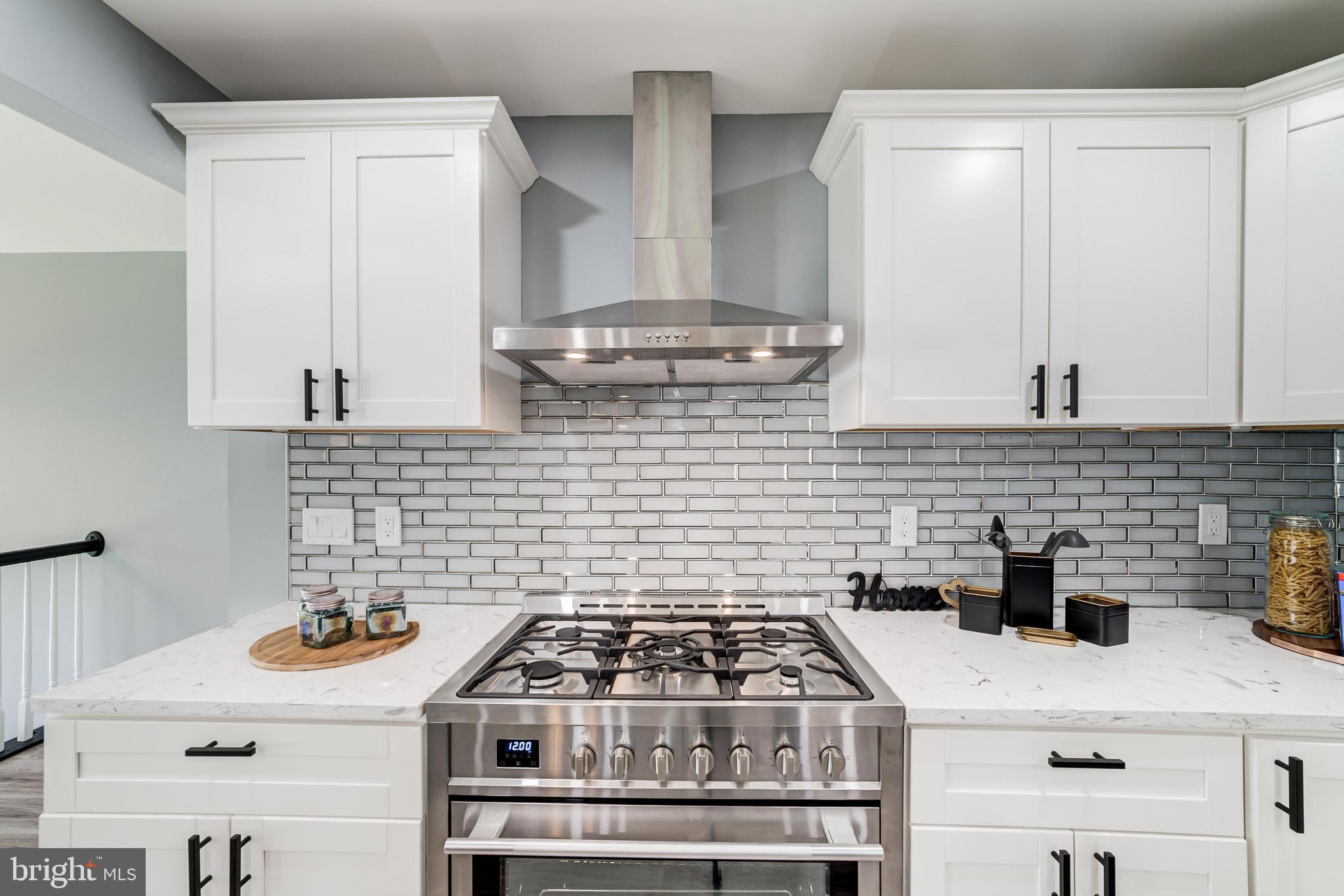 8315 Ramsgate Court Alexandria, VA 22309 - Photo 9 of 27 Gallery Image 9
