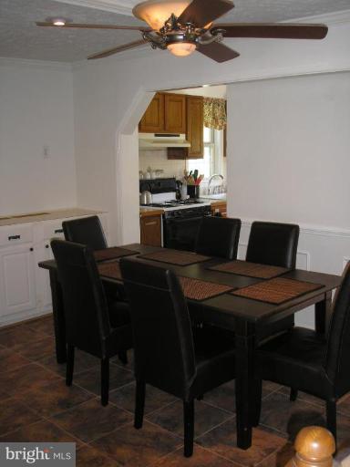 38 Tacketts Mill Road Stafford, VA 22556 - Photo 2 of 10 Dining Room
