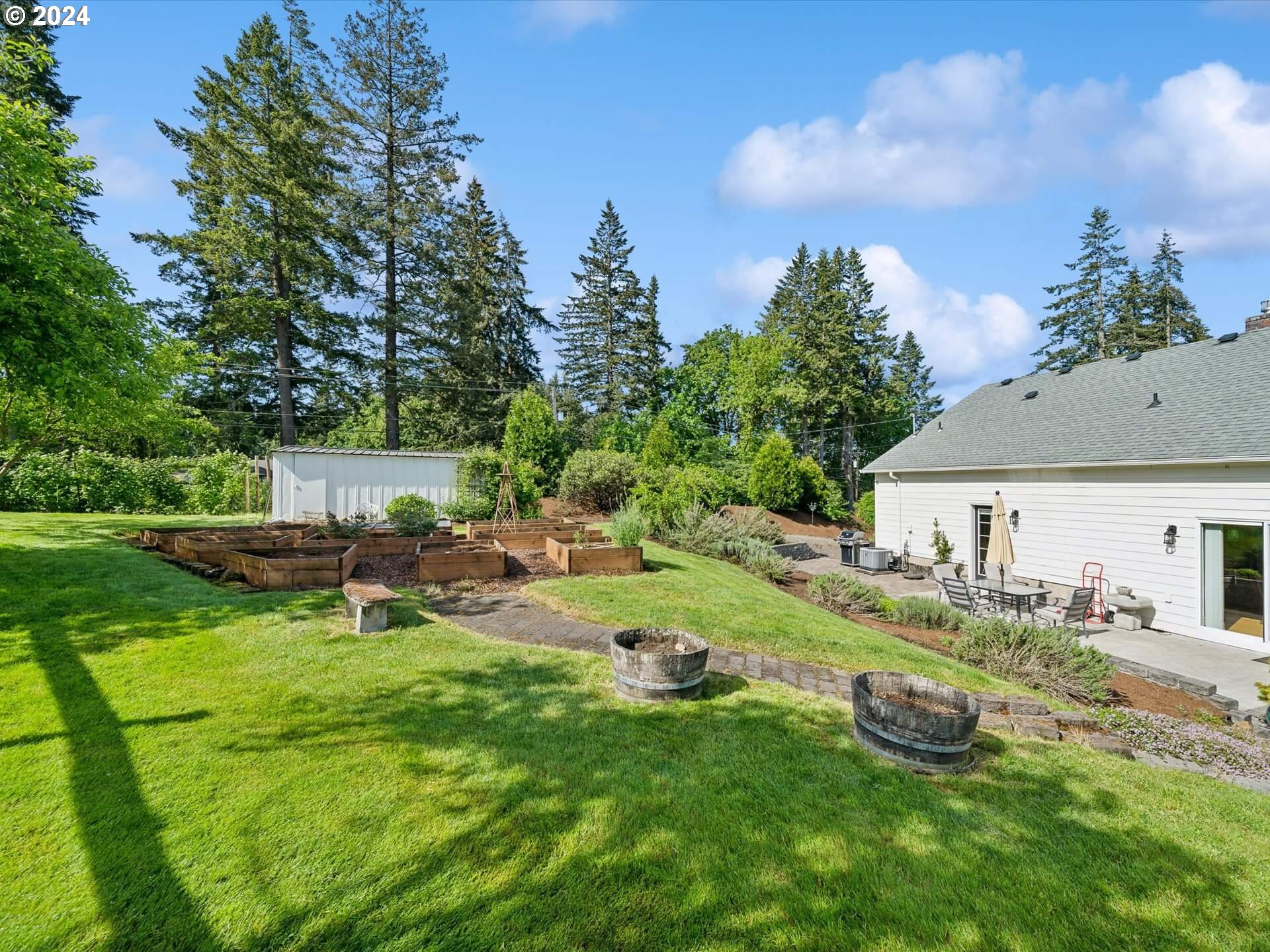 15933 South Redland Road Oregon City, OR 97045 - Photo 34 of 44 Gallery Image 34