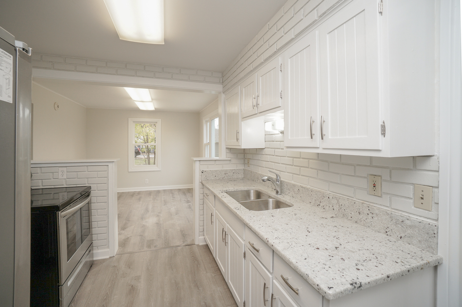 19430 Wolf Road Mokena, IL 60448 - Photo 8 of 26