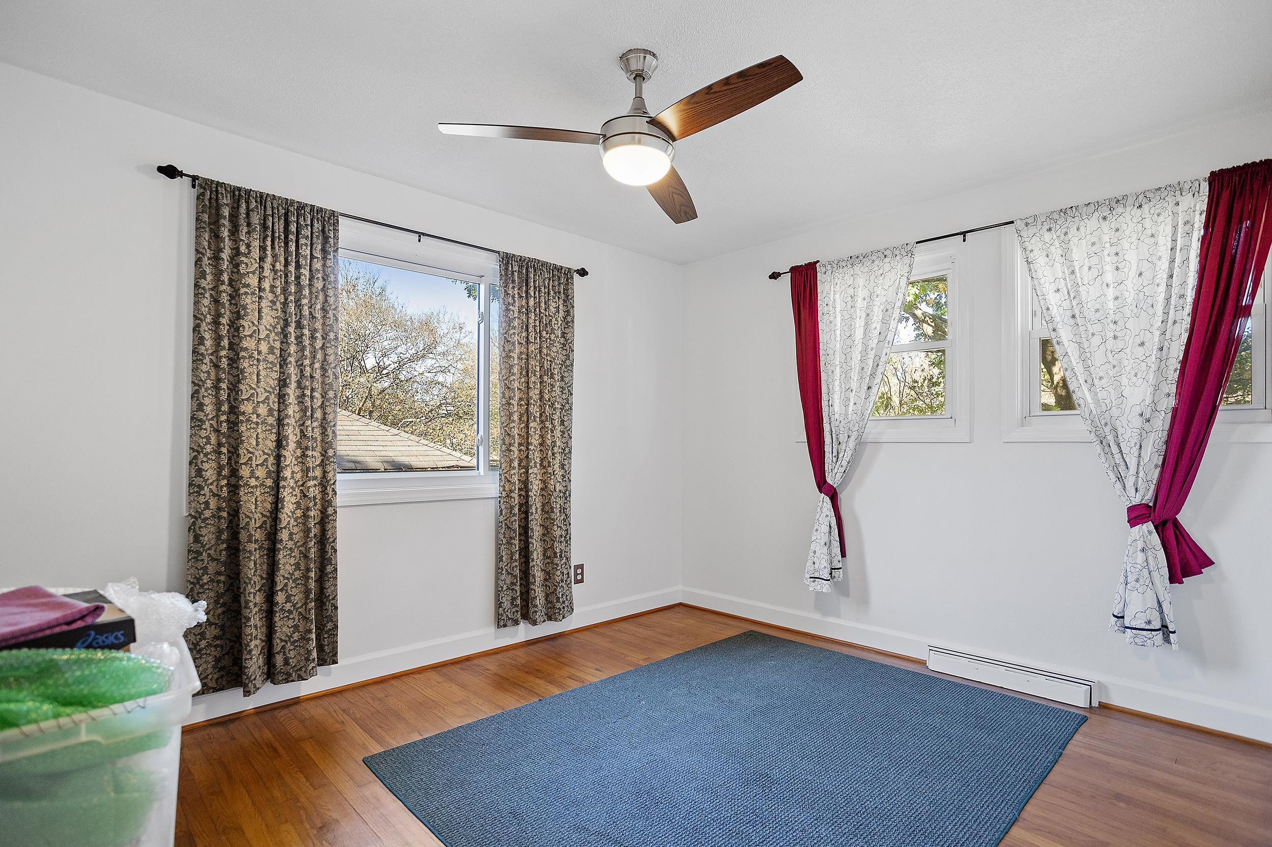 724 East Whitaker Mill Road Raleigh, NC 27608 - Photo 26 of 35 Photo 26