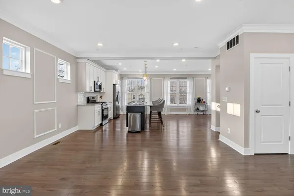 $524,999 | 7853 Oakdale Avenue, Rosedale, MD 21237