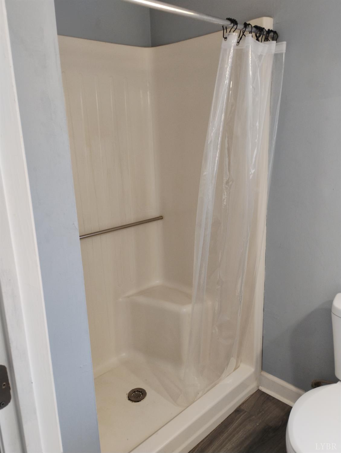 1316 Dudley Road Moneta, VA 24121 - Photo 29 of 61 BATH IN MASTER