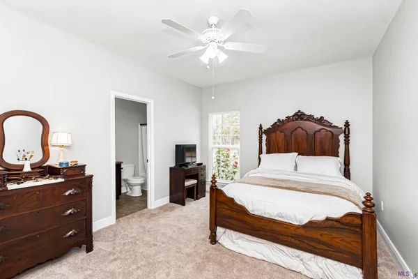 $550,000 | 9839 Byrnes Road, St. Francisville, LA 70775