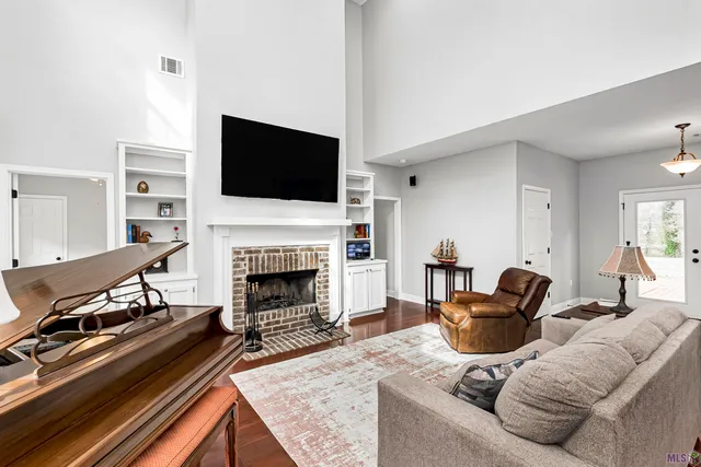 $567,000 | 9839 Byrnes Road, St. Francisville, LA 70775