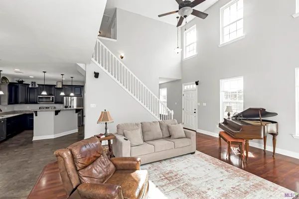 $550,000 | 9839 Byrnes Road, St. Francisville, LA 70775