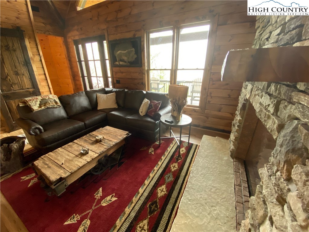 543 Broken Arrow Trail Boone, NC 28607 - Photo 29 of 35 a living room with furniture and a window