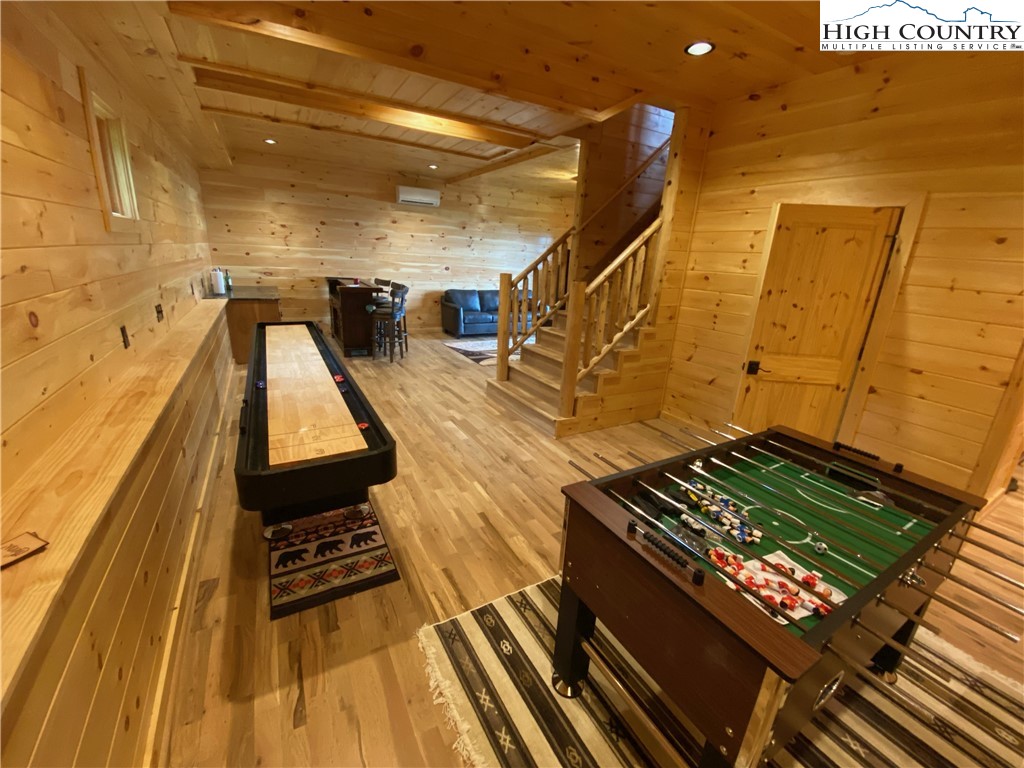 543 Broken Arrow Trail Boone, NC 28607 - Photo 8 of 35 a view of outdoor space with seating