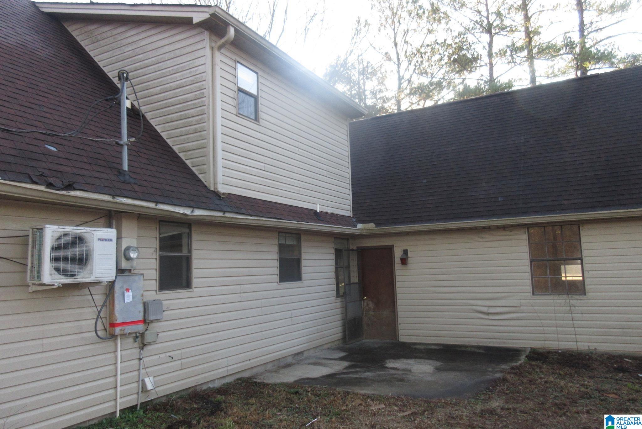 2603 Bright Circle Jasper, AL 35501 - Photo 2 of 8