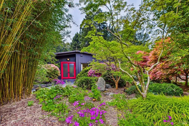 $995,000 | 2300 S Street, Eureka, CA 95501