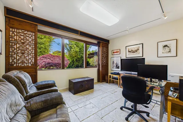 $995,000 | 2300 S Street, Eureka, CA 95501