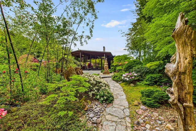 $995,000 | 2300 S Street, Eureka, CA 95501