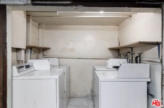 $2,295,000 | 225 West Adams Boulevard, Los Angeles, CA 90007