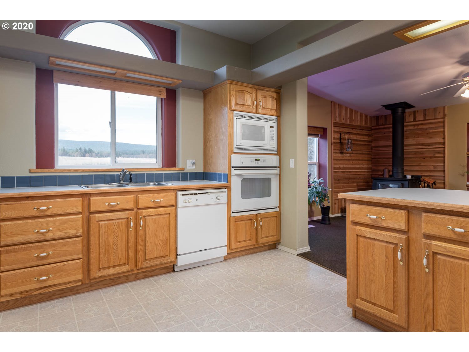 320 Orchard Heights Road Goldendale, WA 98620 - Photo 8 of 32 Gallery Image 8