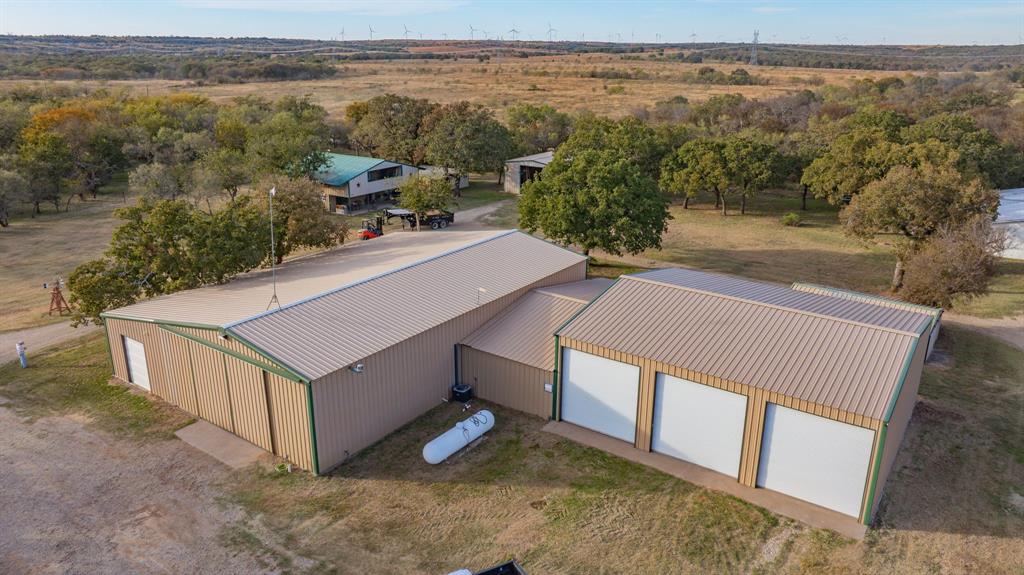 7203 Pump Station Road Jacksboro, TX 76458 - Photo 4 of 40