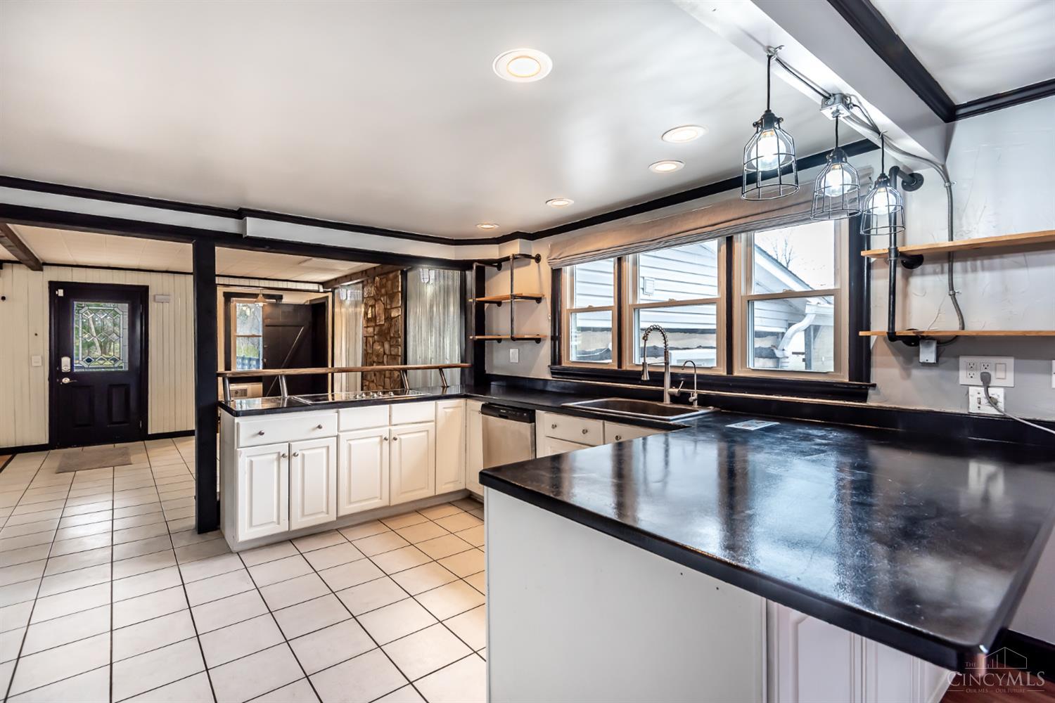 5654 Wilmington Road Oregonia, OH 45054 - Photo 12 of 58