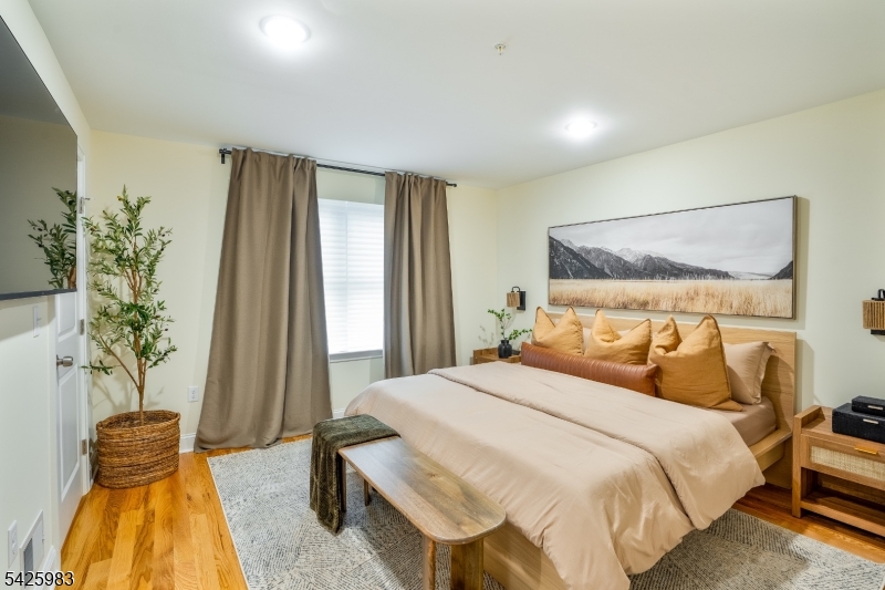 84 West Alpine Street Newark, NJ 07108 - Photo 10 of 20