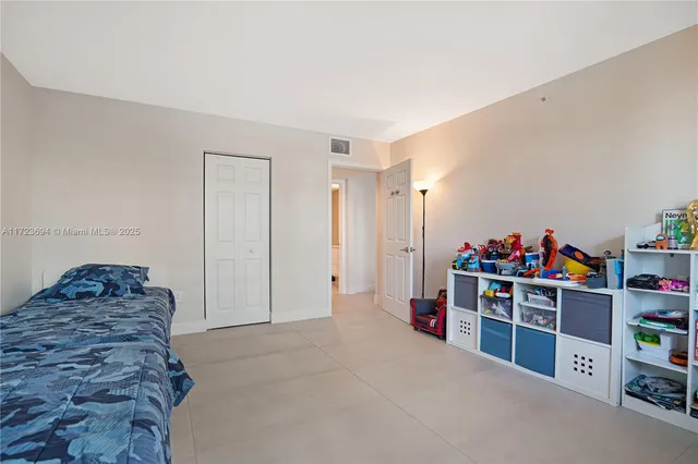 a close view of door shower