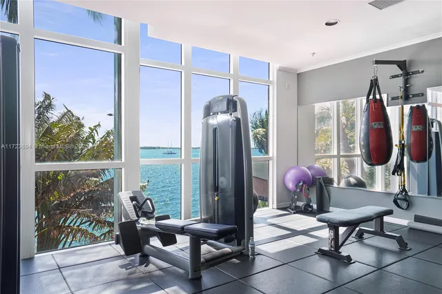 $950,000 | 1155 Brickell Bay Drive, Unit 704, Miami, FL 33131