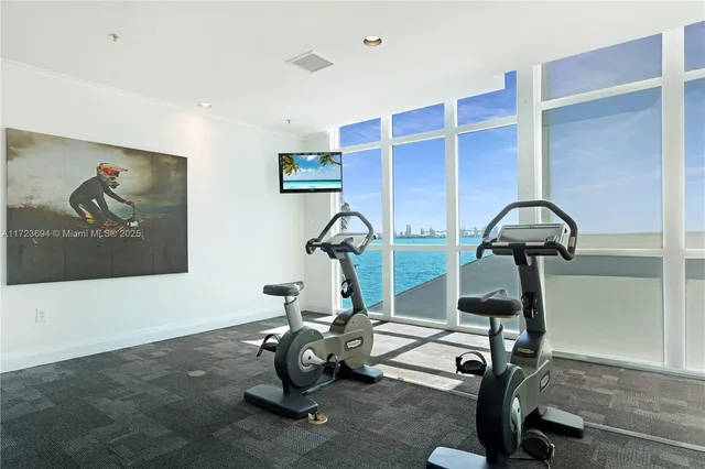 $950,000 | 1155 Brickell Bay Drive, Unit 704, Miami, FL 33131