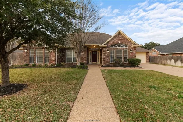 $3,000 | 4709 Shoal Creek Drive, College Station, TX 77845