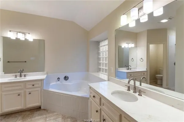 $3,000 | 4709 Shoal Creek Drive, College Station, TX 77845