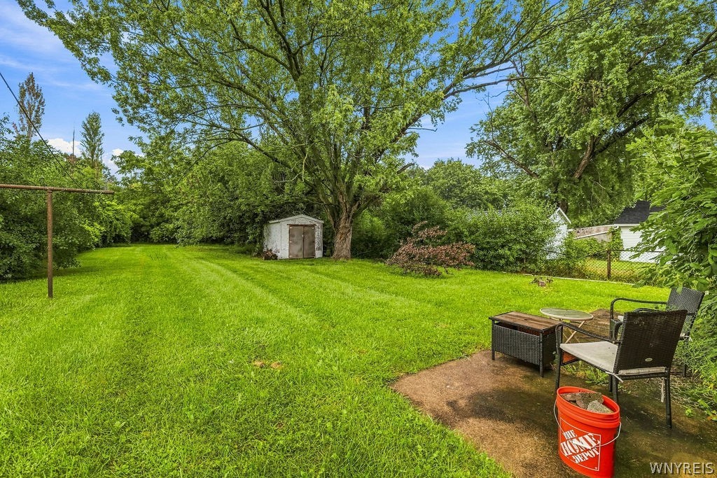 7020 Packard Road Niagara, NY 14304 - Photo 5 of 24 Gallery Image 5