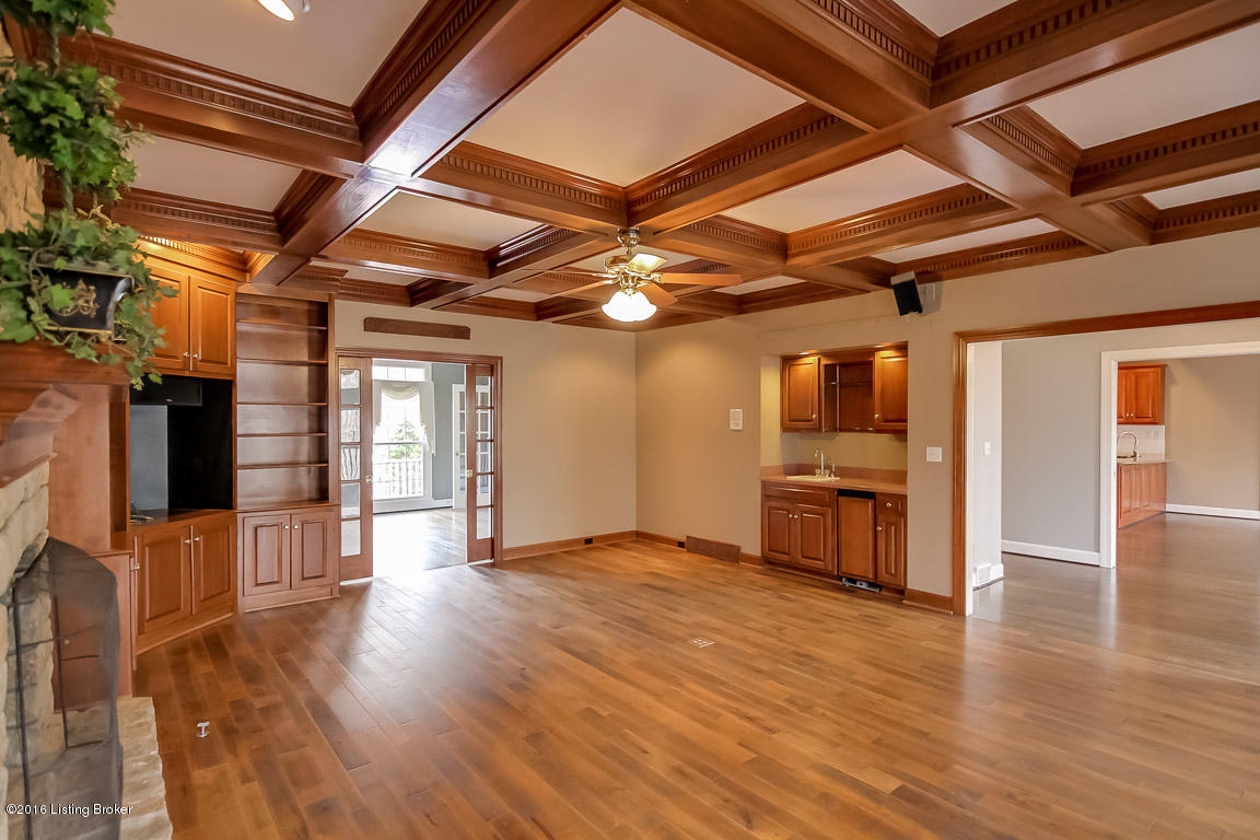 205 Ash Run Road Louisville, KY 40245 - Photo 13 of 65 0032