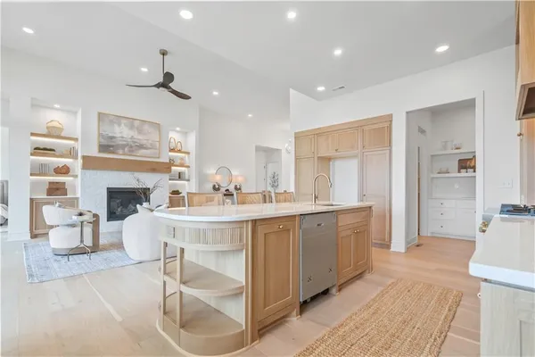$978,340 | 1816 Northeast Lashbrook Drive, Lee's Summit, MO 64086