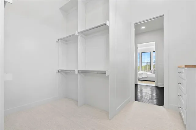 $978,340 | 1816 Northeast Lashbrook Drive, Lee's Summit, MO 64086