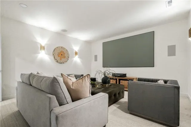 $978,340 | 1816 Northeast Lashbrook Drive, Lee's Summit, MO 64086