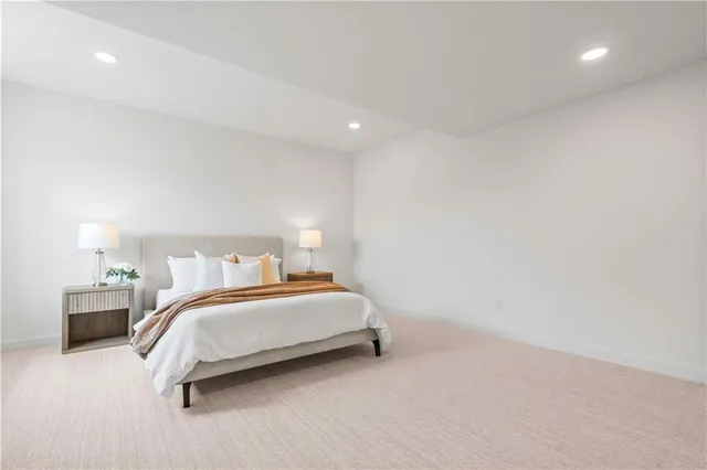 $978,340 | 1816 Northeast Lashbrook Drive, Lee's Summit, MO 64086