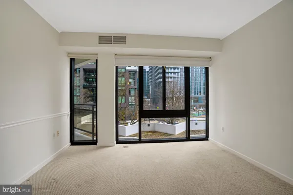 $2,550 | 1530 Key Boulevard, Unit 307, Arlington, VA 22209