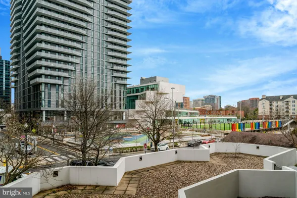 $2,550 | 1530 Key Boulevard, Unit 307, Arlington, VA 22209