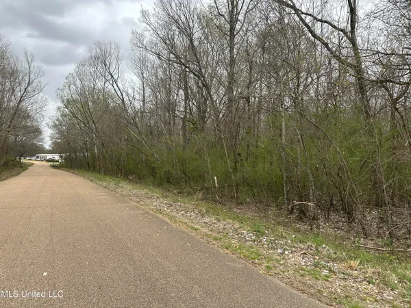$81,270 | 0 Industrial Drive, Bolton, MS 39041
