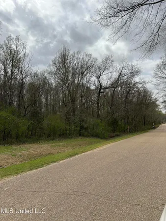 $81,270 | 0 Industrial Drive, Bolton, MS 39041